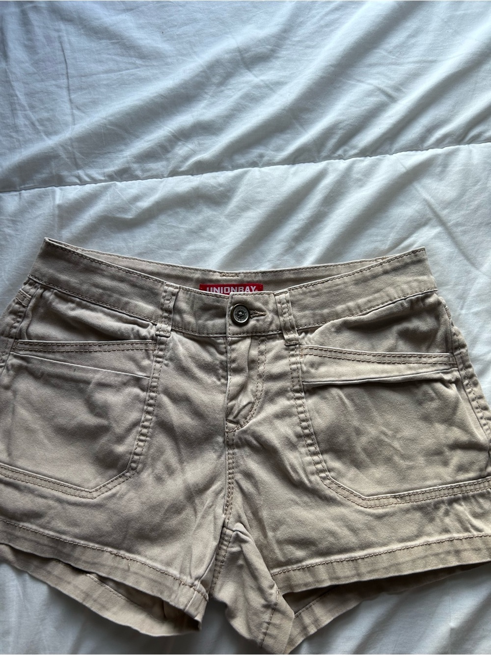 UNIONBAY Beige Low-Rise Cargo Style Jean Shorts